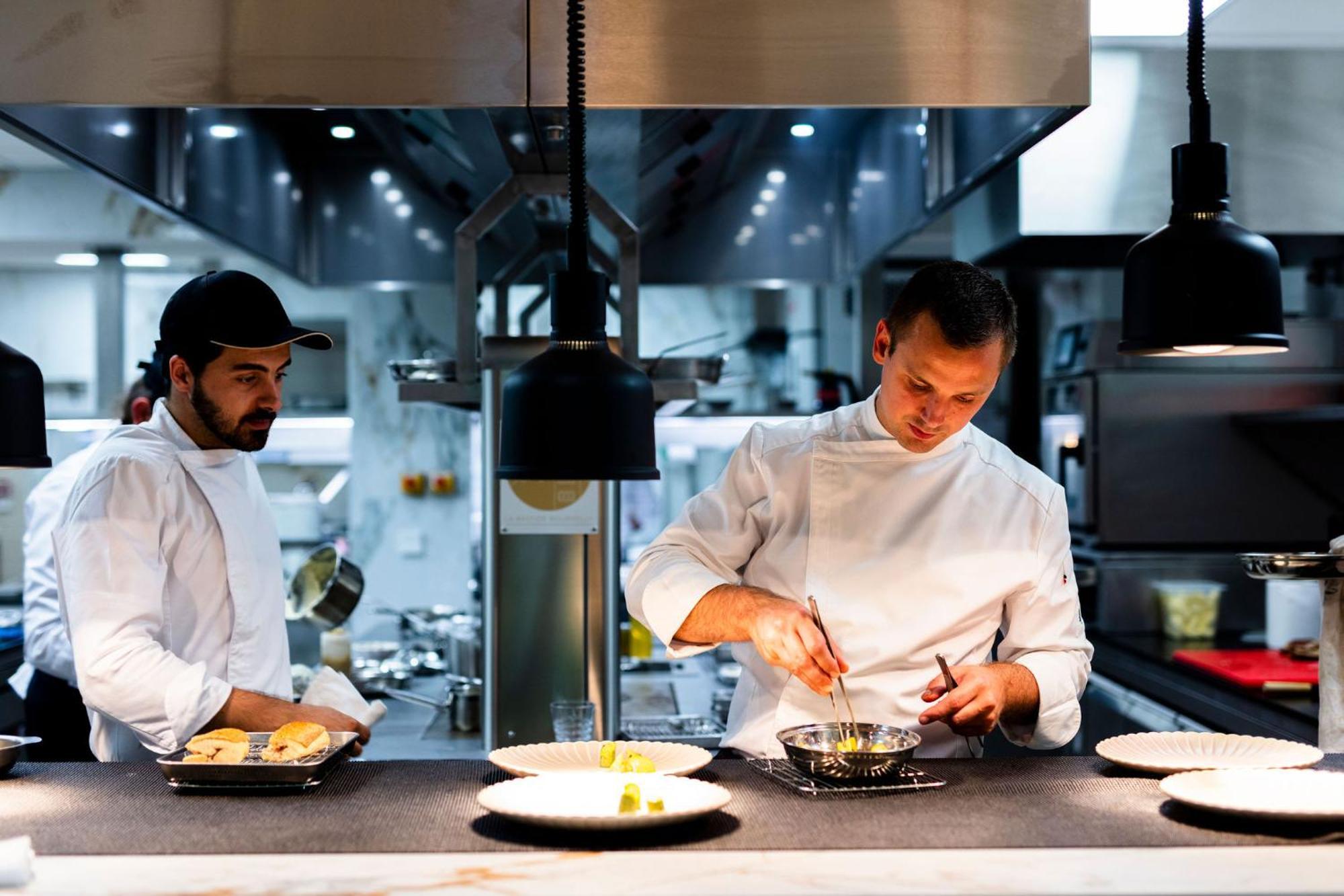 Hotel Et Restaurant La Bastide Bourrelly - Mathias Dandine Cabries Luaran gambar